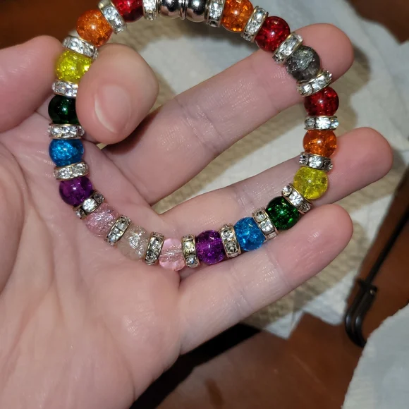 Handmade Rainbow Beaded Memory Wire Pride Bracelet Vintage Crackle Beads Love - Picture 4 of 5